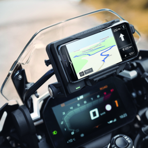 Navigation & Communication